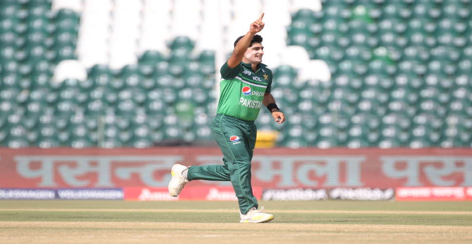 पाकिस्तान के तेज गेंदबाज नसीम शाह के नाम वनडे में धाकड़ रिकॉर्ड