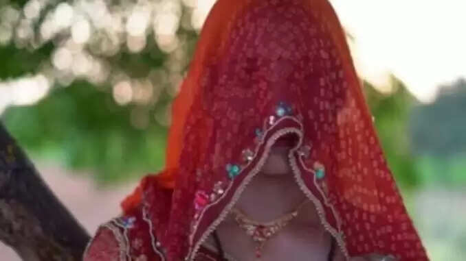 पति-पत्नी के बीच घरेलू हिंसा का मामला: पत्नी ने पुलिस में दर्ज कराई शिकायत
