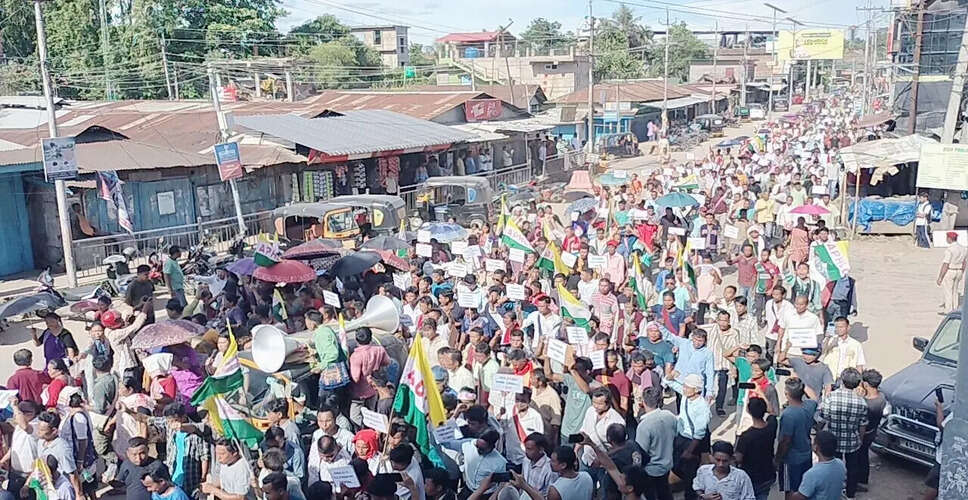 डिपू में जनजातीय भूमि के अधिकारों की रक्षा के लिए विशाल प्रदर्शन