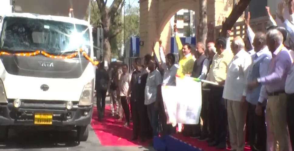 गुजरात में 'सरदार एकता यात्रा' का शुभारंभ