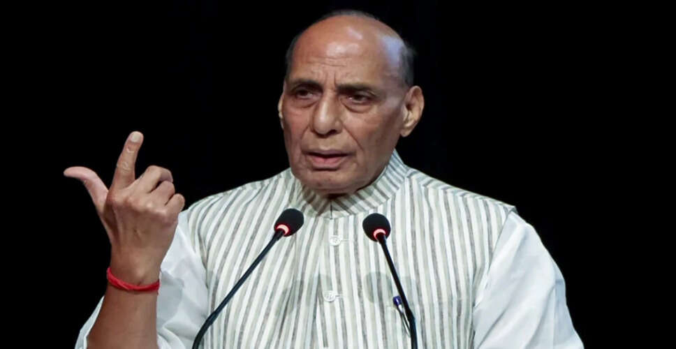 रक्षा मंत्री राजनाथ सिंह ने 1965 के युद्ध के दिग्गजों को दी श्रद्धांजलि