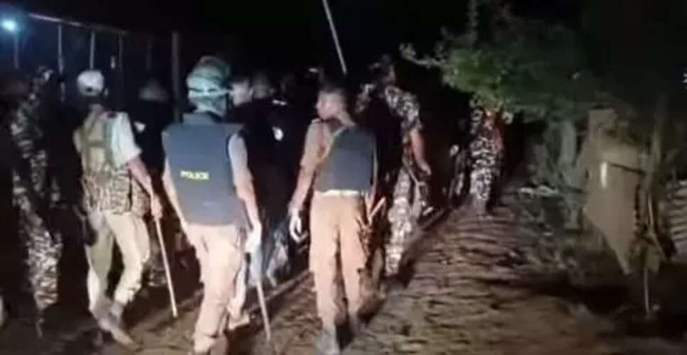 होजाई में पुलिस पर हमले के बाद चार लोग हिरासत में