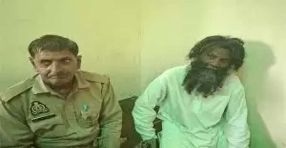 उत्तर प्रदेश में शनि मंदिर में छिपे व्यक्ति की गिरफ्तारी का मामला