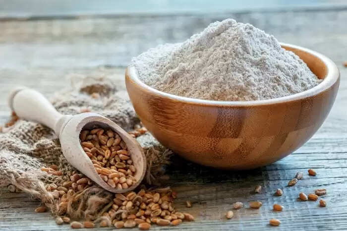 खाने की ये चीजें कच्ची नहीं खानी चाहिए: जानें स्वास्थ्य पर प्रभाव