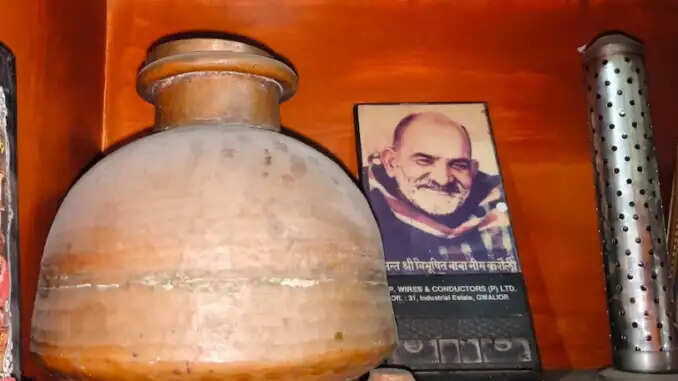 भोपाल में नीम करोली बाबा का अस्थि कलश: एक अद्वितीय धार्मिक धरोहर