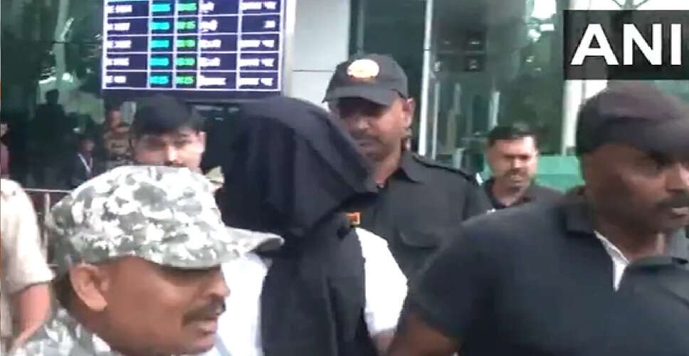 झारखंड पुलिस ने गैंगस्टर मयंक सिंह को अज़रबैजान से प्रत्यर्पित किया