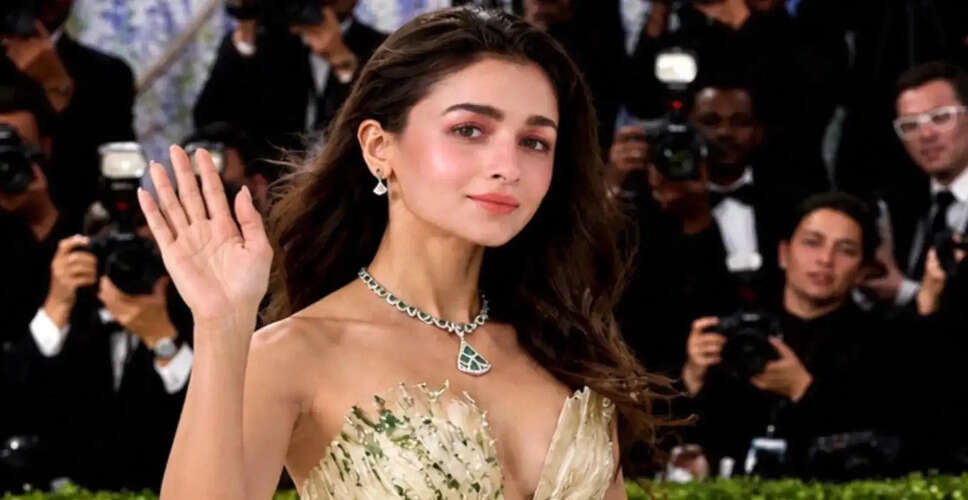 आलिया भट्ट ने Met Gala 2026 में भारत का प्रतिनिधित्व किया