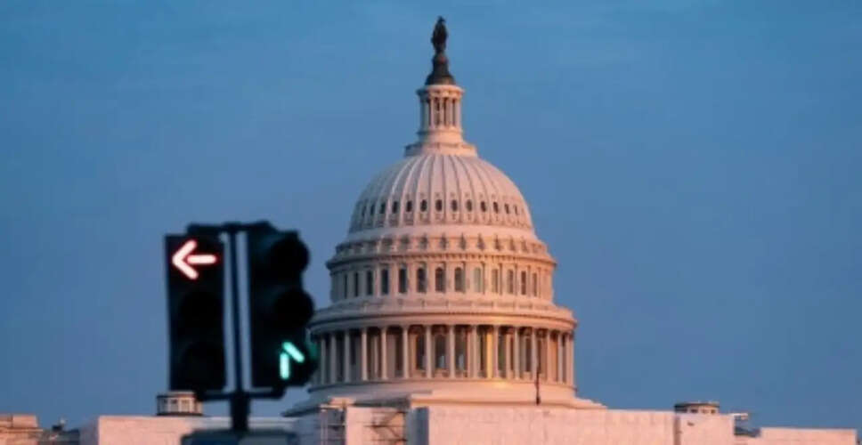 अमेरिका का राष्ट्रीय ऋण 39 ट्रिलियन डॉलर के पार, अर्थव्यवस्था पर पड़ सकते हैं गंभीर प्रभाव