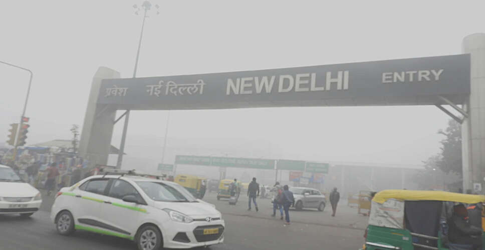 दिल्ली-एनसीआर में वायु गुणवत्ता में गिरावट, AQI 300 के पार