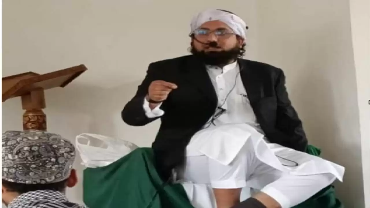 जम्मू-कश्मीर पुलिस ने फरीदाबाद विस्फोटक मामले में मुफ्ती इरफान को गिरफ्तार किया