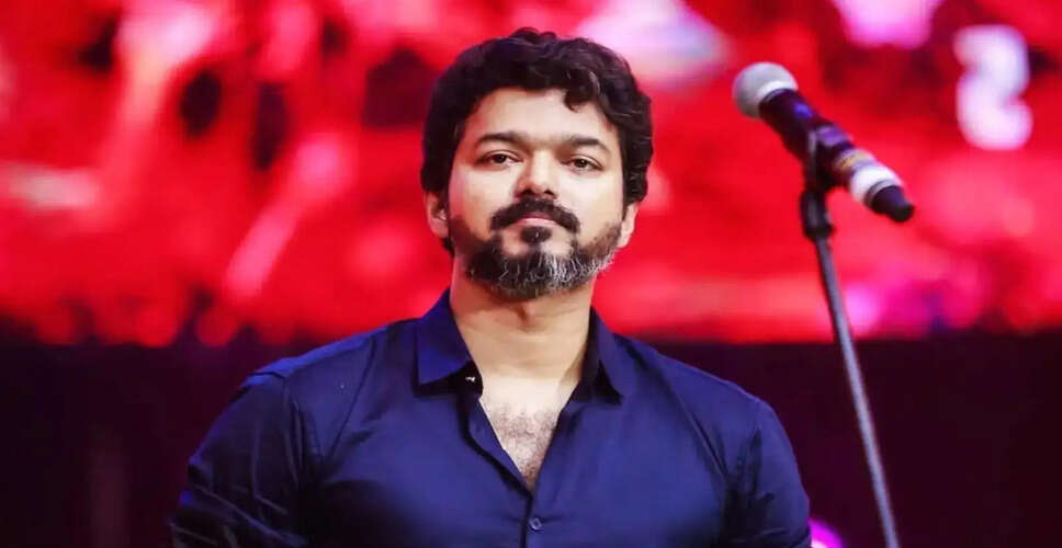 विजय की राजनीतिक करियर की शुरुआत और तलाक की नई याचिका