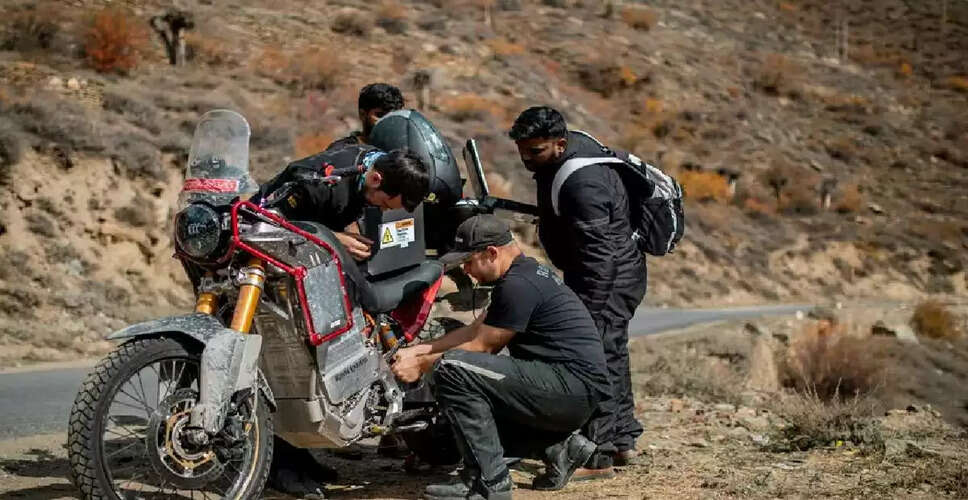 Royal Enfield Himalayan E: नई इलेक्ट्रिक बाइक की विशेषताएँ और विकास