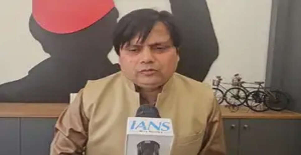 बजट में किसानों और मजदूरों के लिए कुछ नहीं, महंगाई बढ़ी : सपा प्रवक्ता फखरुल हसन चांद
