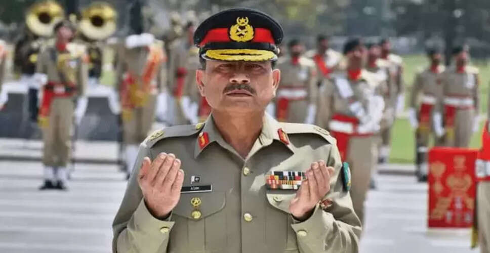 पाकिस्तान के सेना प्रमुख की अमेरिका यात्रा पर विवाद और सुरक्षा चिंताएं