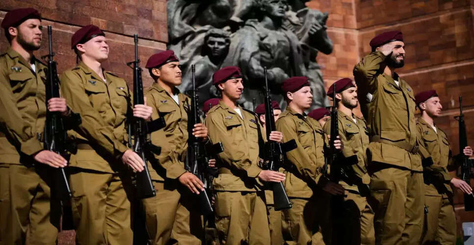 इजरायली सेना ने लीबनान में एक विवादास्पद तस्वीर की जांच शुरू की