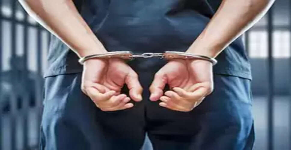 अभिनेत्री पूनम ढिल्लों के घर चोरी करने वाला आरोपी गिरफ्तार