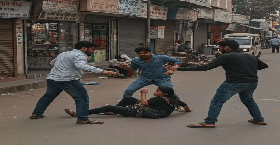 लखनऊ में पति ने पत्नी पर चाकू से किया हमला, 19 बार वार
