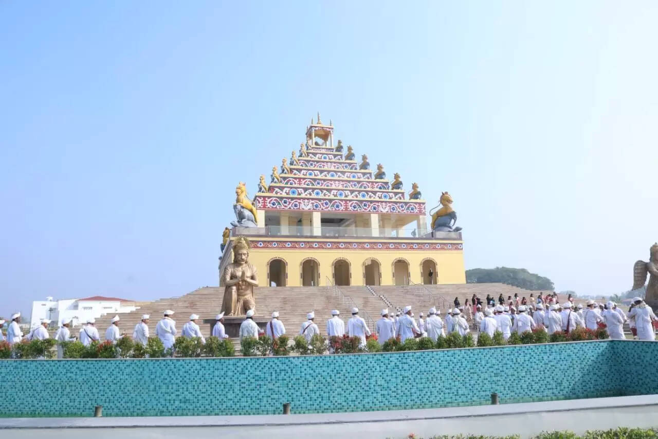 असम में अमित शाह ने बटद्रवा थान का उद्घाटन किया