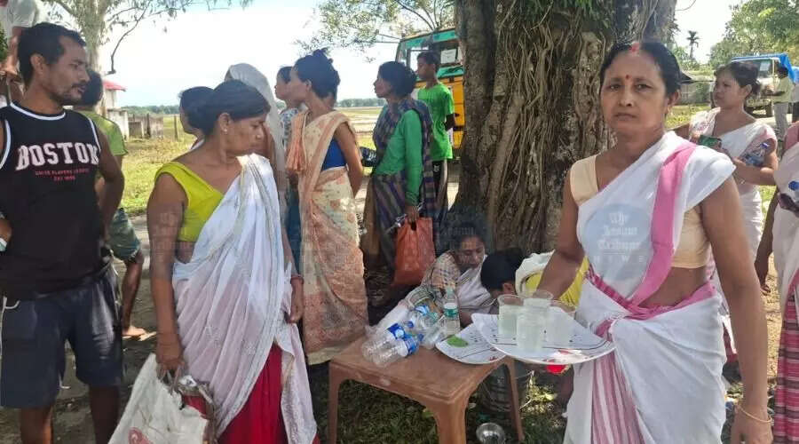 सिवासागर में बाढ़ प्रभावितों की अद्भुत मेहमाननवाजी