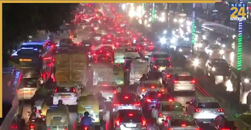दिल्ली ट्रैफिक सलाह: बाहरी रिंग रोड पर भारी जाम