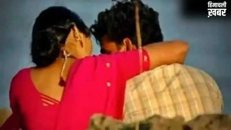 बिहार में दोस्त की पत्नी को लेकर भागा युवक, थाने में हुआ हंगामा
