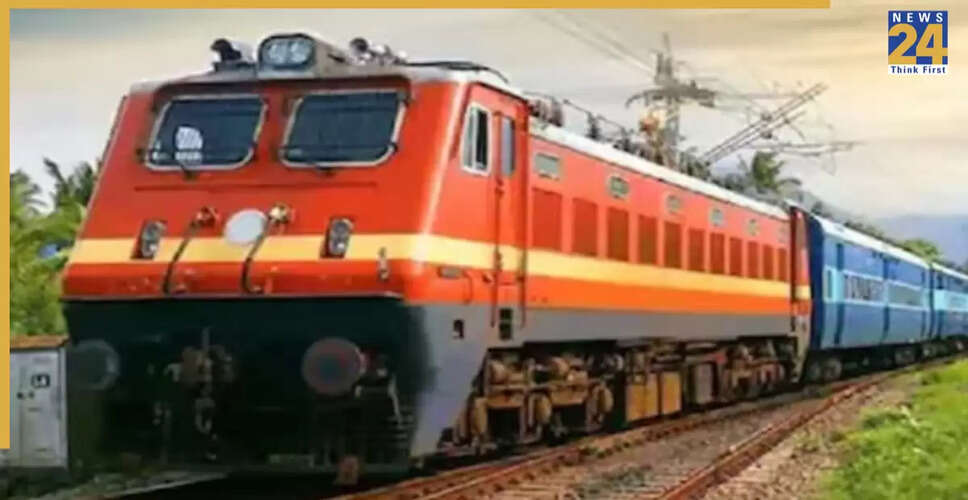 महाराष्ट्र में भारी बारिश के कारण 14 लंबी दूरी की ट्रेनों की रद्दीकरण