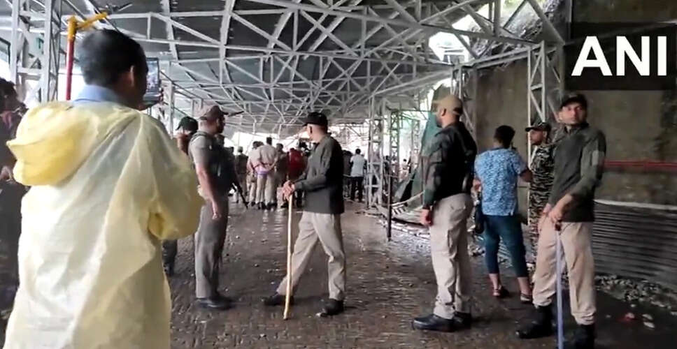 भारी बारिश के कारण माता वैष्णो देवी यात्रा मार्ग पर भूस्खलन, कई श्रद्धालु घायल