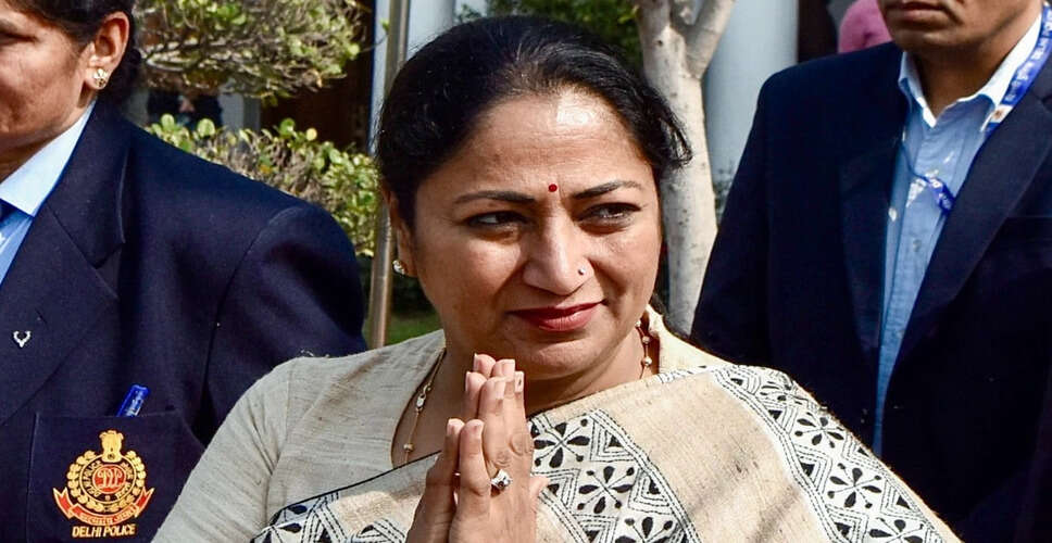 दिल्ली में सफाई व्यवस्था को लेकर मुख्यमंत्री की सख्त चेतावनी