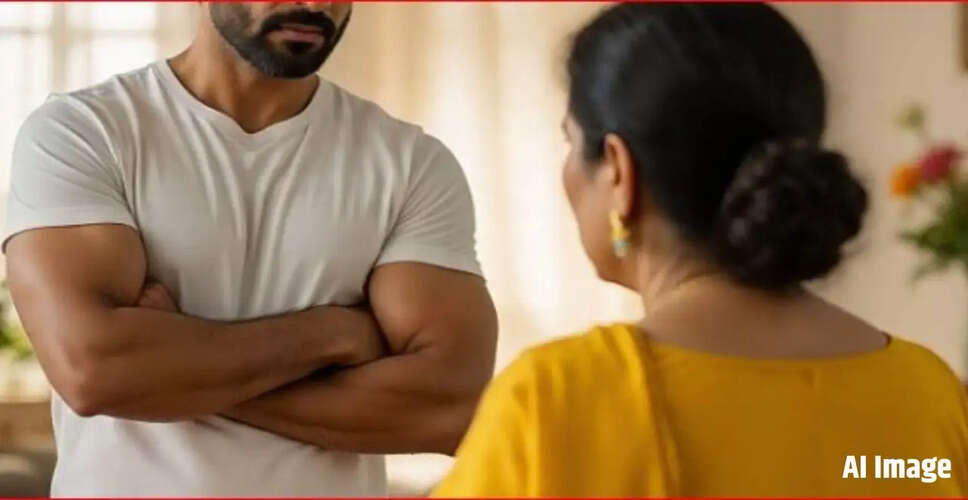 दिल्ली में बेटे ने मां की हत्या की, ईद के कपड़ों को लेकर हुआ विवाद