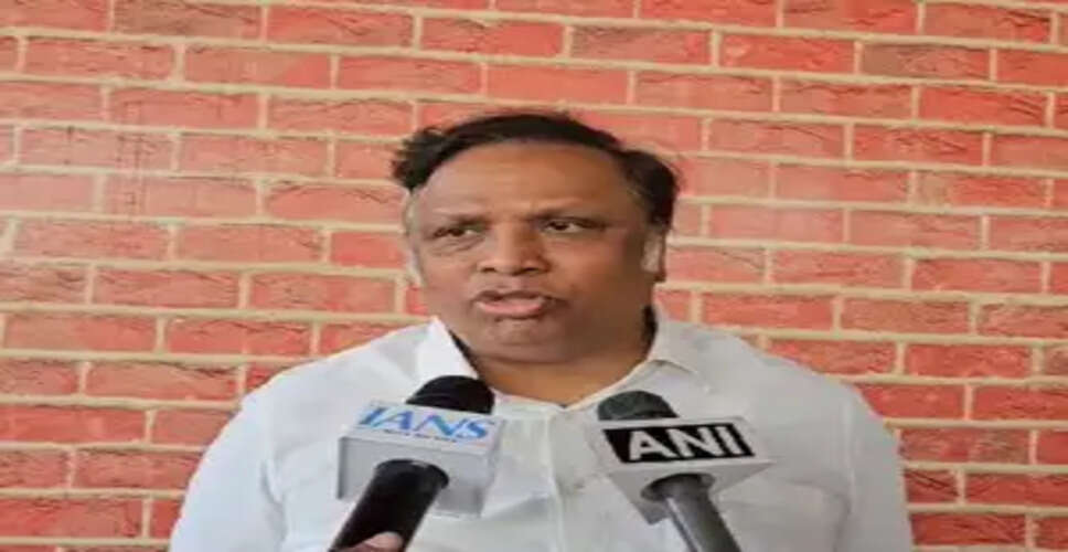 'आप' के ईवीएम पर सवाल उठाने पर आशीष शेलार का तंज, यह अर्बन नक्सलवाद का लक्षण