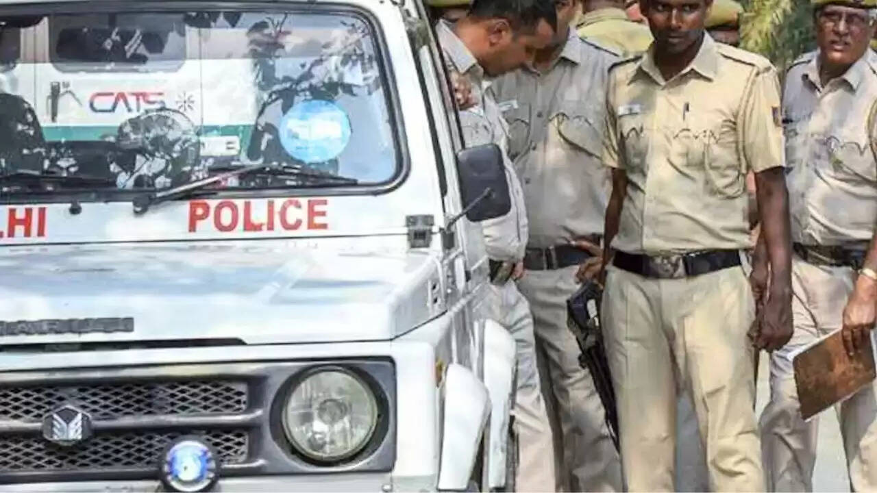 दिल्ली में मां के खिलाफ बेटे का घिनौना अपराध: दो बार रेप का मामला