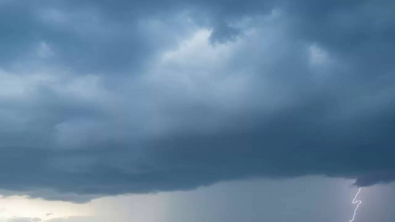 पटना में मौसम का हाल: बारिश की चेतावनी और किसानों के लिए सलाह