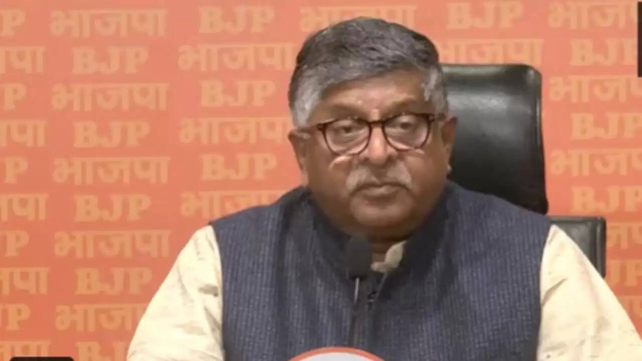 रविशंकर प्रसाद का तेजस्वी यादव पर हमला, बिहार चुनाव में एनडीए की जीत का दावा