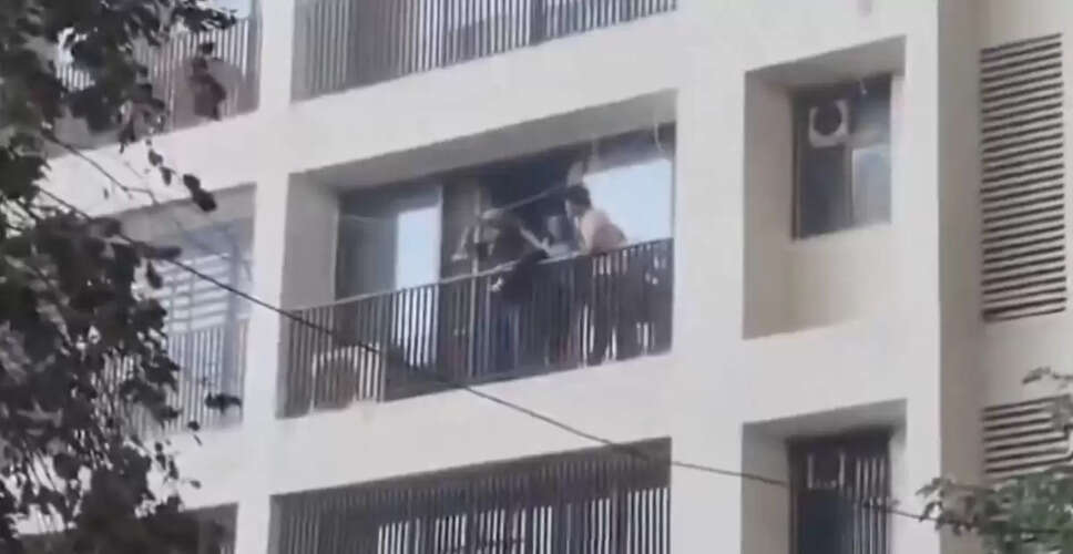 Air India Flight Crash: Students' Panic at BJ Medical College Captured in New Video