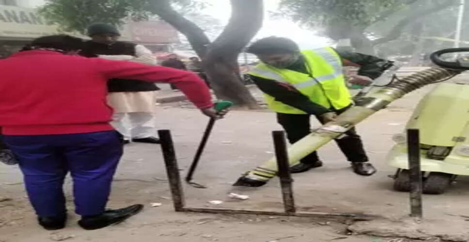 ग्रेटर नोएडा : लिटर पिकिंग मशीन से चमकेंगे बाजार, प्राधिकरण कूड़ा उठाने के लिए कर रहा तैयारी