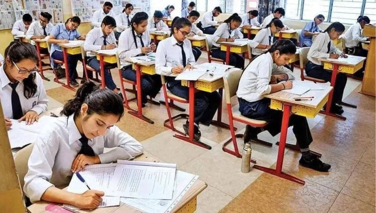 यूपी बोर्ड परीक्षा 2026: डेट शीट जल्द जारी, जानें डाउनलोड कैसे करें