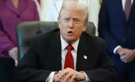 डोनाल्ड ट्रंप ने पीएम मोदी की सराहना की, भारत दौरे की संभावना जताई