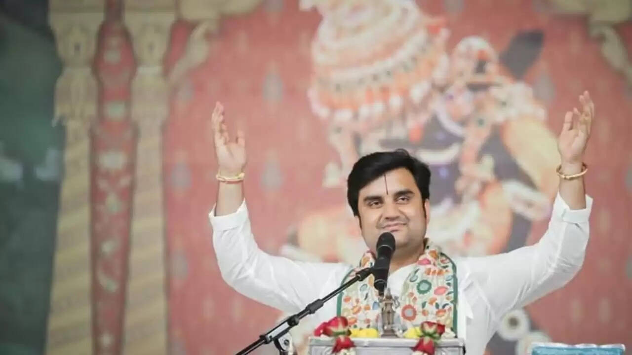 इंद्रेश उपाध्याय के विवाह में प्रेमानंद महाराज की दक्षिणा का ऐलान