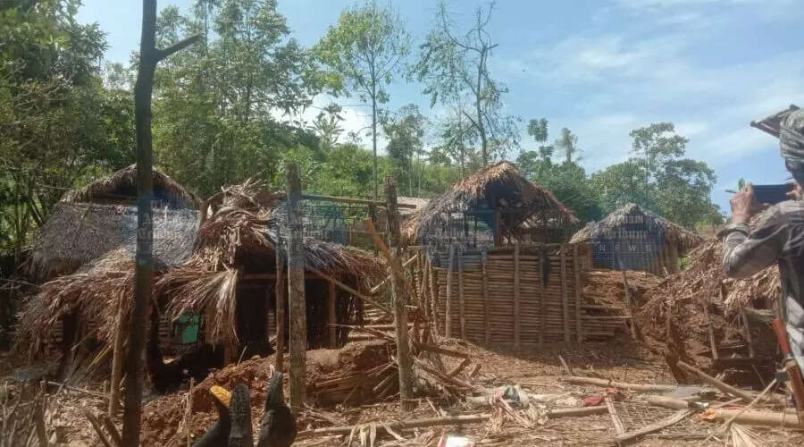 ULFA-I के कैंपों पर भारतीय सुरक्षा बलों का हमला, तस्वीरें जारी