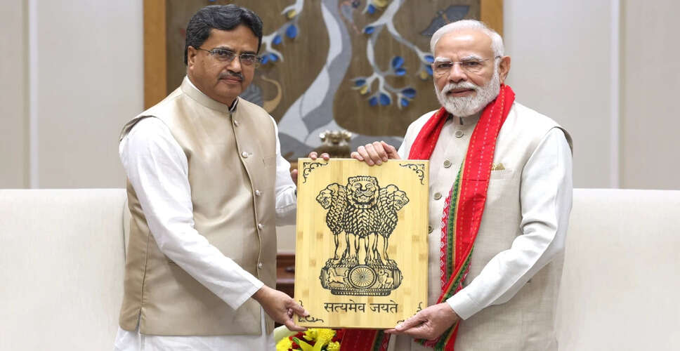 त्रिपुरा के मुख्यमंत्री ने प्रधानमंत्री मोदी से मुलाकात कर विकास योजनाओं पर चर्चा की