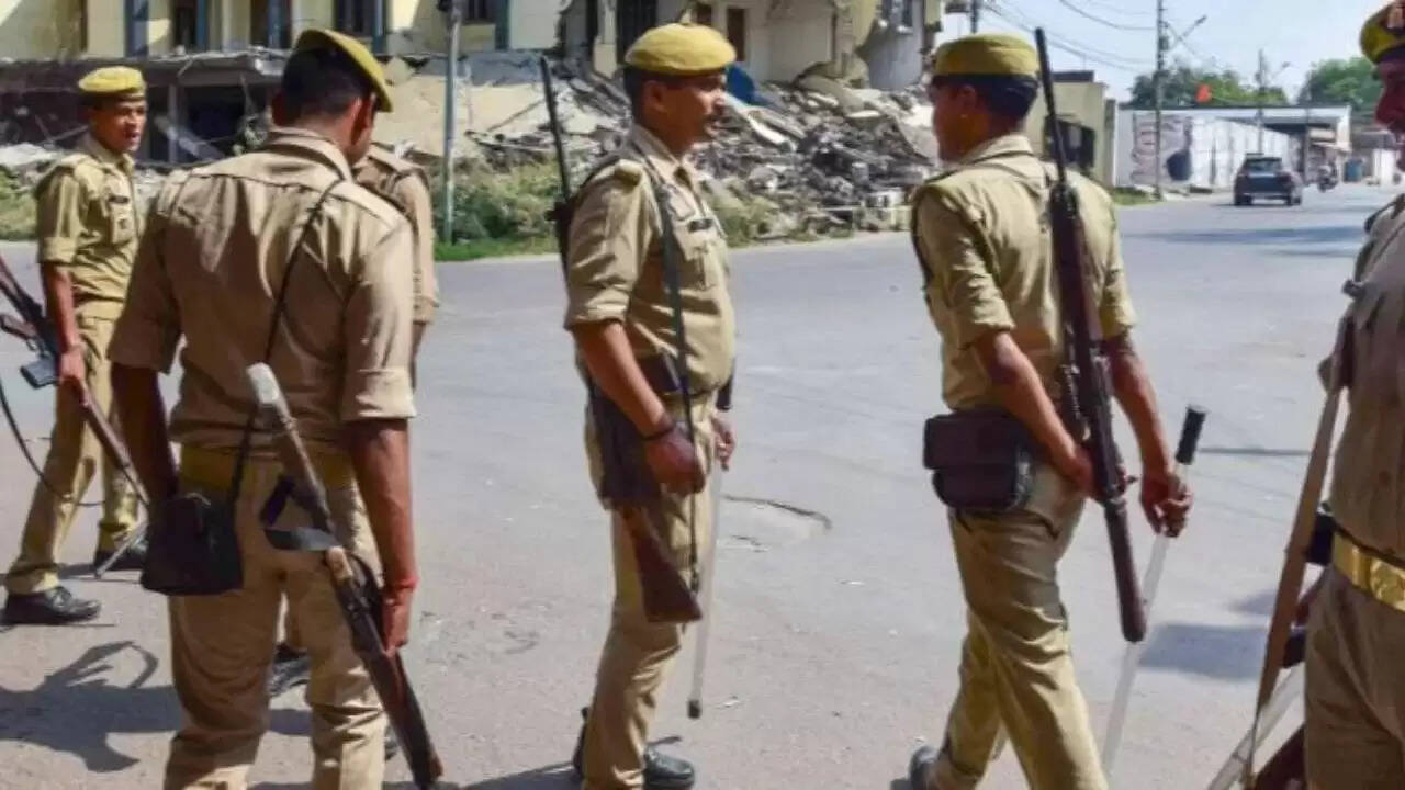 उत्तर प्रदेश में प्रेमी ने दोस्त के साथ मिलकर की गर्भवती महिला के साथ हैवानियत