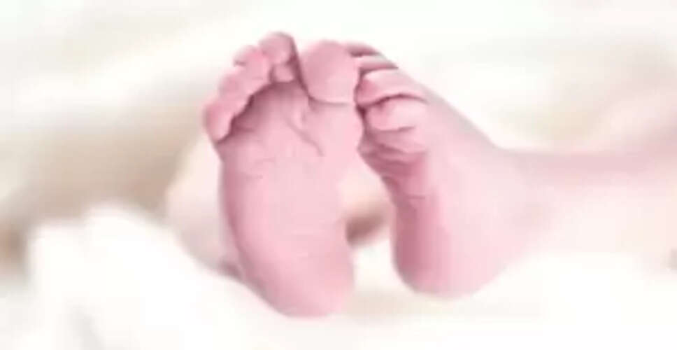 कोलकाता : मां को चढ़ाई गई थी एक्सपायर्ड सेलाइन , नवजात ने तोड़ा दम