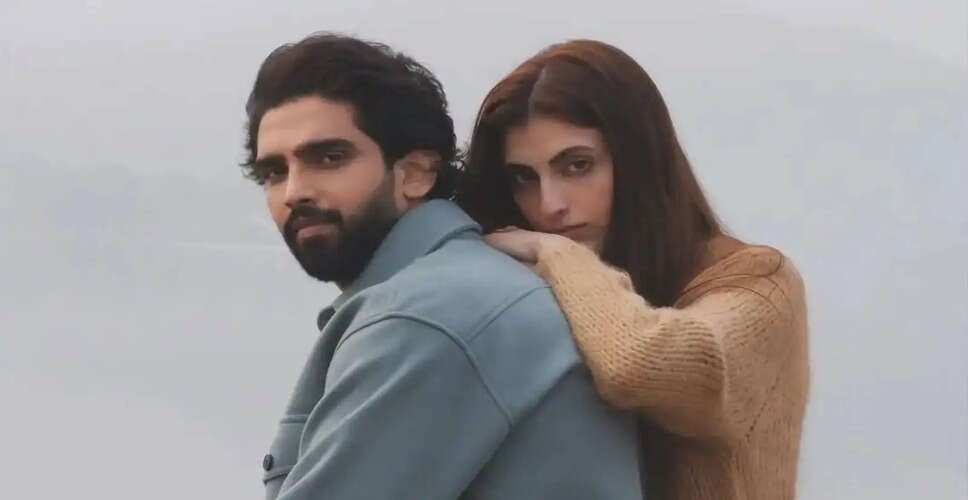 Amaal Mallik ने Farrhana Bhatt को जन्मदिन पर दी शुभकामनाएं