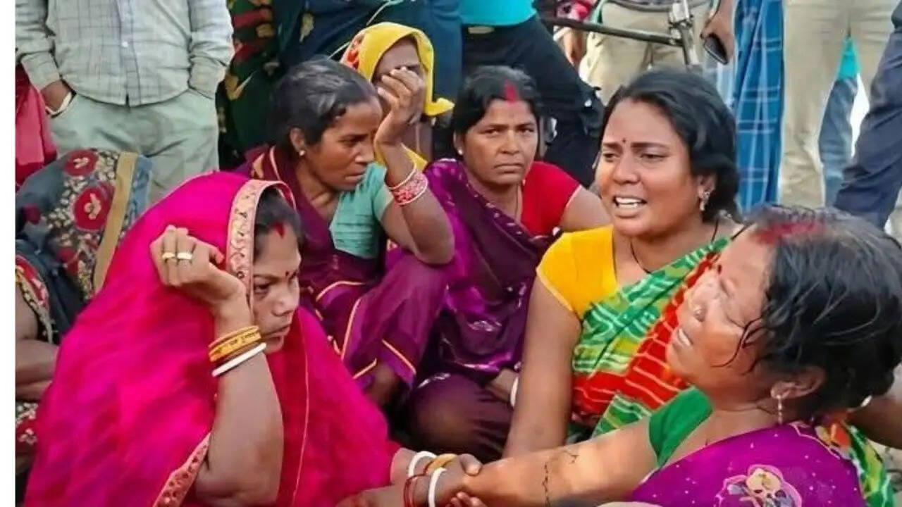 बिहार में पत्नी ने पति की हत्या कर शव 20 किमी दूर फेंका, खुद किया सरेंडर