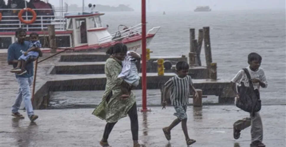 भारत में मौसम की विविधताएँ: मानसून की दस्तक और गर्मी का प्रकोप