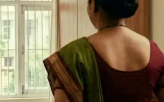 महिला ने पूर्व प्रेमी के अत्याचार की कहानी साझा की, टैटू हटाने की मांग