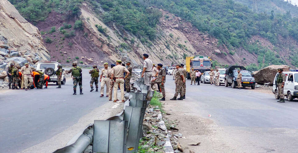 जम्मू-कश्मीर में मादक पदार्थों की तस्करी पर पुलिस की बड़ी कार्रवाई
