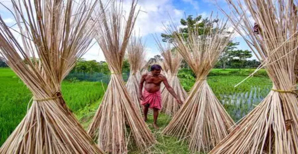 भारत ने बांग्लादेश से आयात पर नए प्रतिबंध लगाए