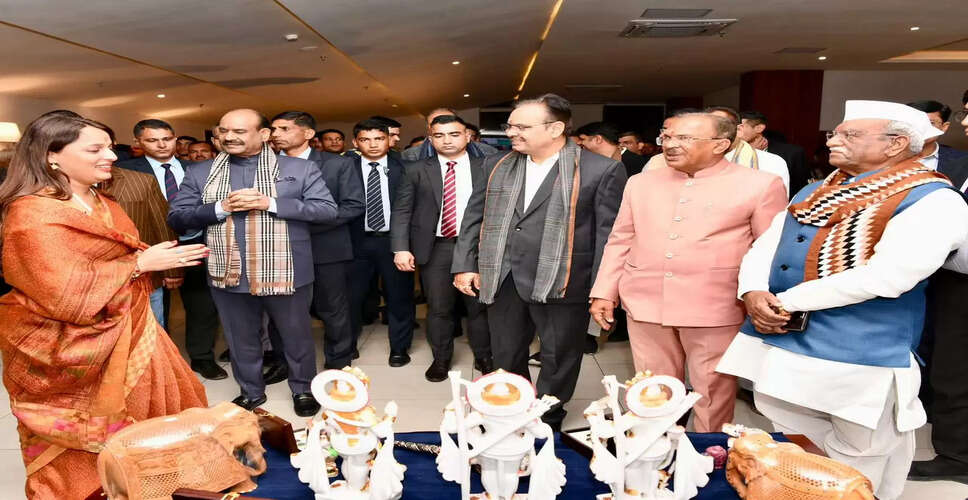 जयपुर में अंतरराष्ट्रीय सम्मेलन के दौरान हस्तशिल्प प्रदर्शनी का आयोजन