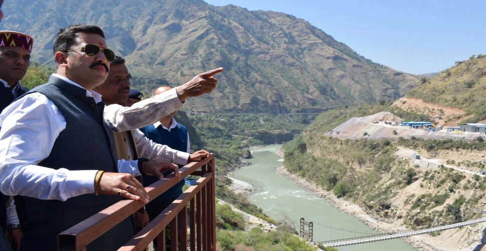 हिमाचल प्रदेश में आपदा राहत के लिए 35 नए वाहन रवाना